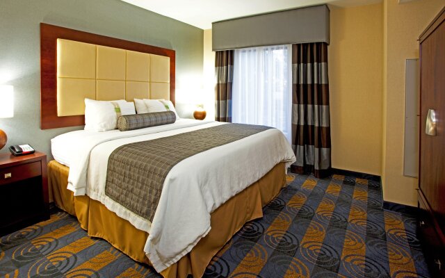Holiday Inn Hotel & Suites Stockbridge / Atlanta I-75, an IHG Hotel
