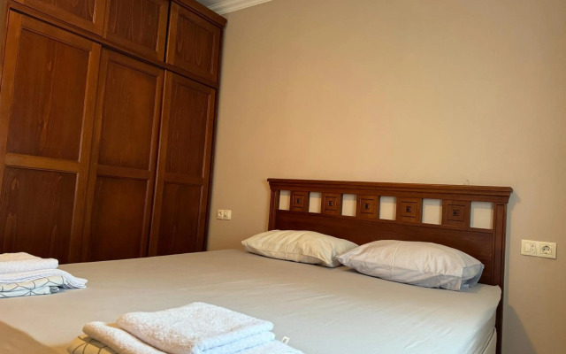 Santa Marina Apartment 513