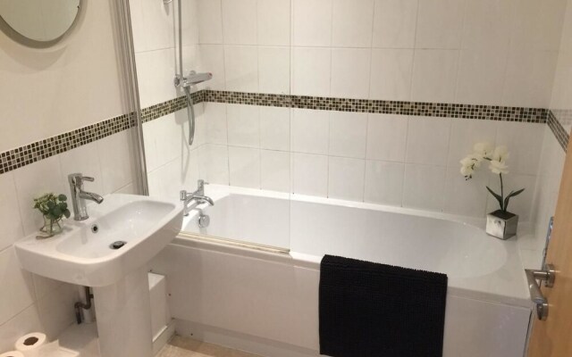 Luxurious 2 Bed Apart in the Centre of Cambridge!