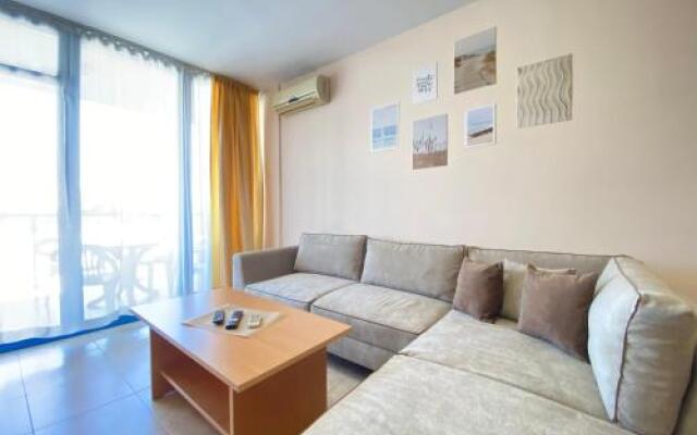 Bratanov Apartments in Trakia Complex