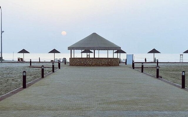 Boudl Half Moon Resort