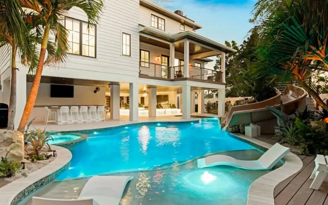 The Oasis in Siesta Key