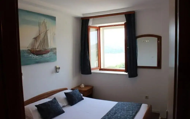 Apartments Baldo - Two Bedroom Apartment With Sea View