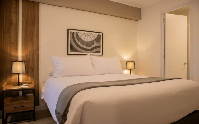 w Majestic 2BR w Balcony in Miraflores