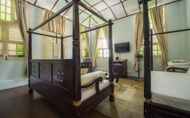 PalanquInn Heritage Suites