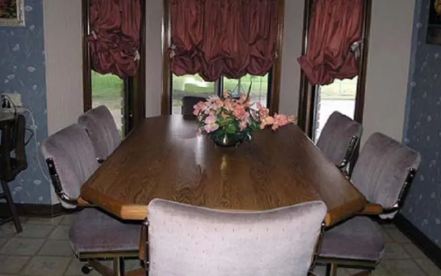 Country Ridge Bed and Breakfast