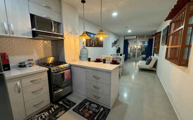 Apartamentos Amoblados en Imbanaco & Tequendama Con Aire Acondicionado Y Piscina