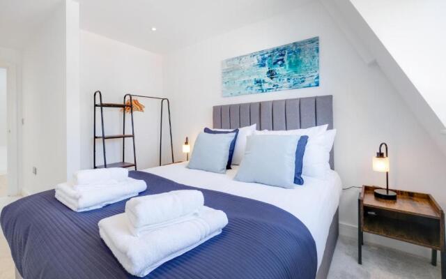 Carta House Egham Serviced Apartments