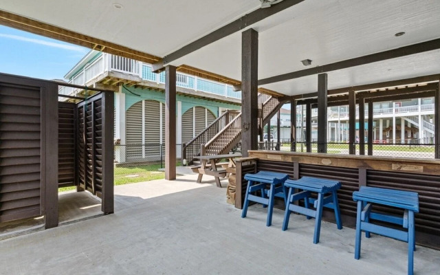 Outlaw's Inn 3 Bedroom Home