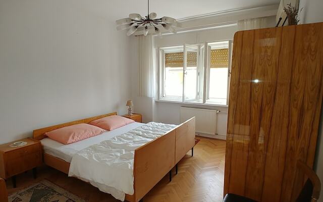 V&A Vacation Apartment