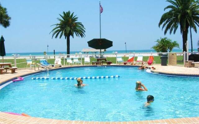 Jamaica Royale 91 - Two Bedroom Condo
