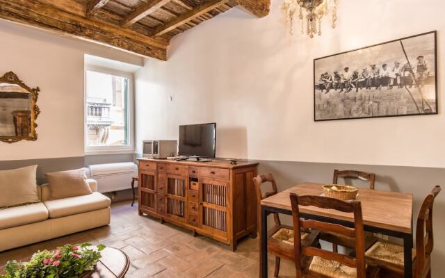 RSH Piazza Navona Luxury One Bedroom Apartment