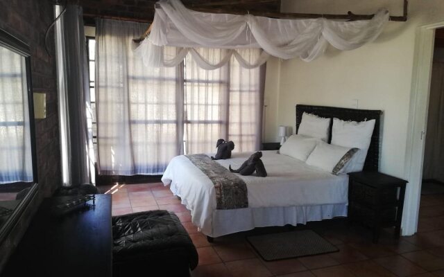 Ama-Zing African Safaris Lodge