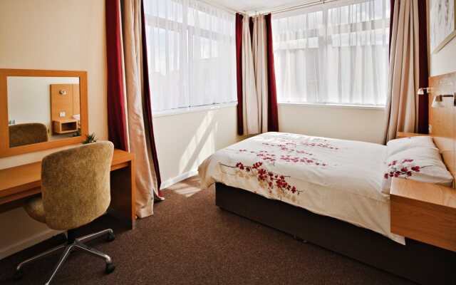 County Hall Apartment Hotel