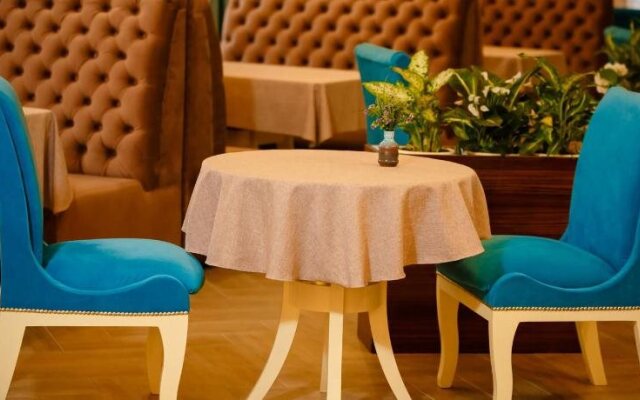 Altair Hotel