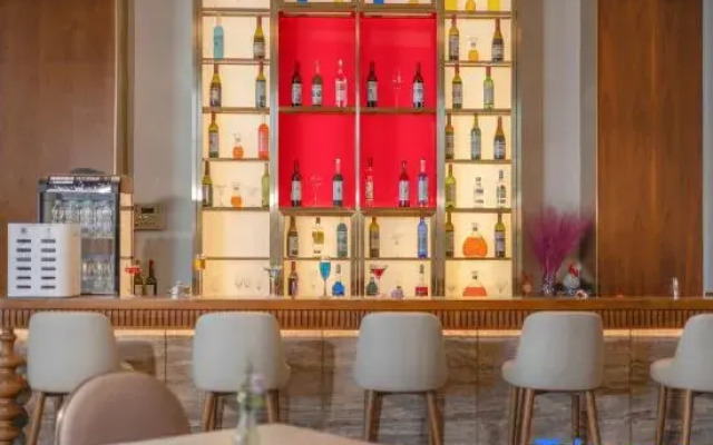 Mercure Nanchang Tengwang Pavilion