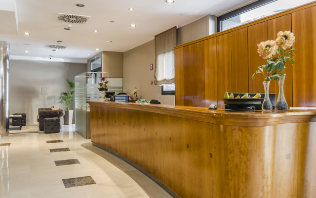 Civera Hotel