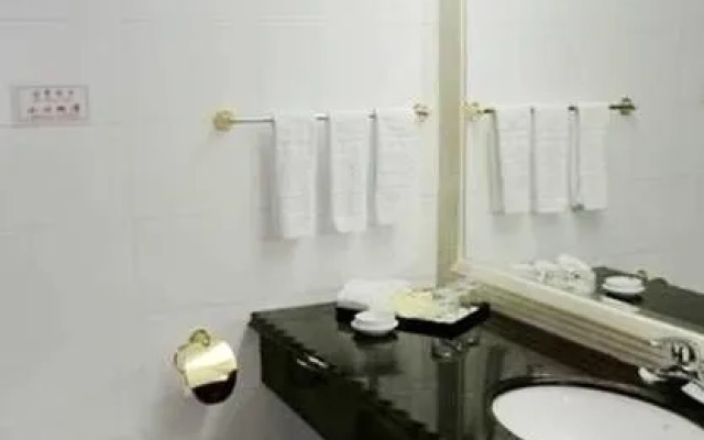 Vienna Classic Hotel Lianzhou Tower