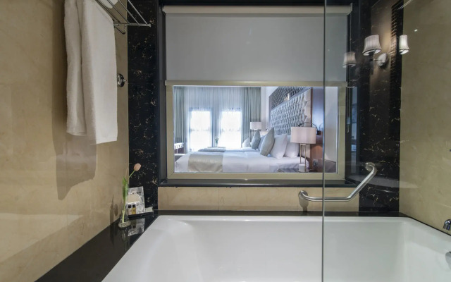 Vittori Palace Hotel & Residence
