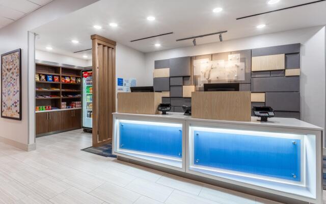 Holiday Inn Express & Suites Kearney by IHG
