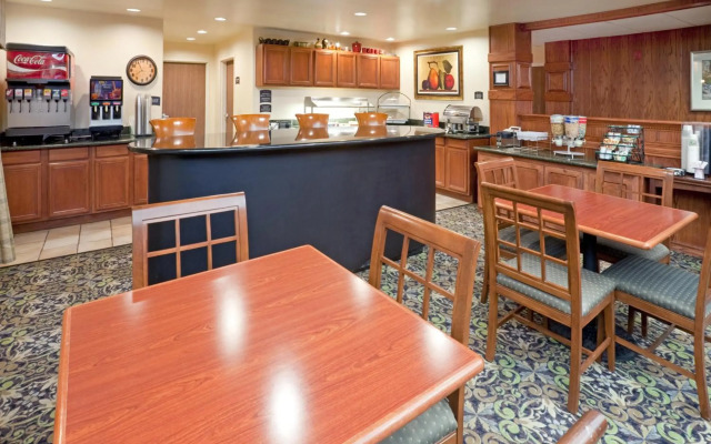 Staybridge Suites Lubbock - University Area by IHG