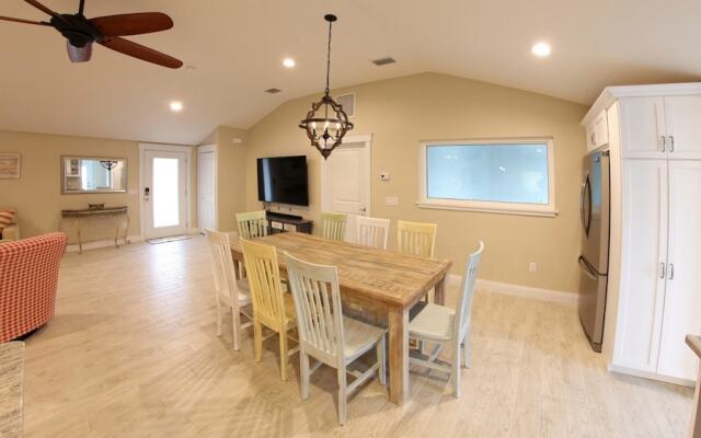 AMI Beach Home Apartment 4