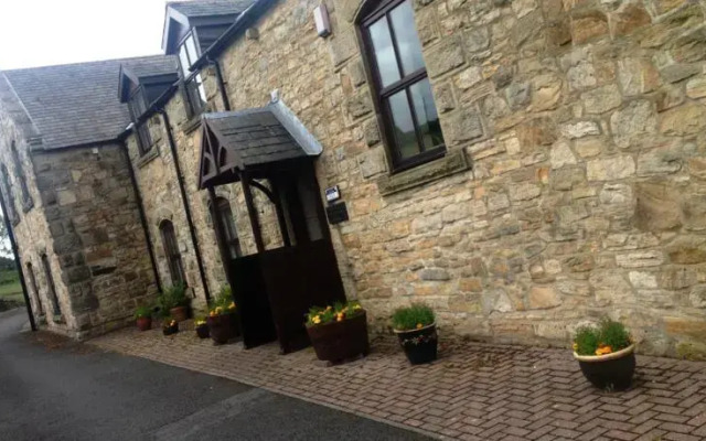 Chapel House Apartments