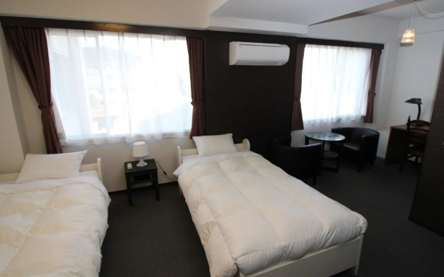 Hotel Chrysantheme Kyoto