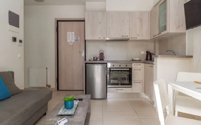 Elvita Apartments 3