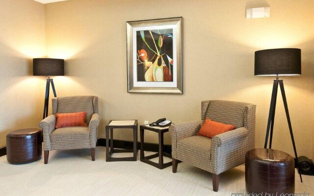 Holiday Inn Express Hotel & Suites Pearsall, an IHG Hotel