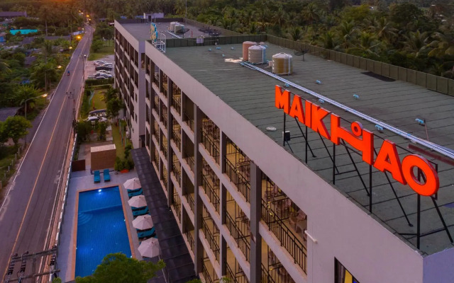 Maikhao Hotel 