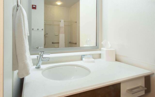 Hampton Inn South Haven