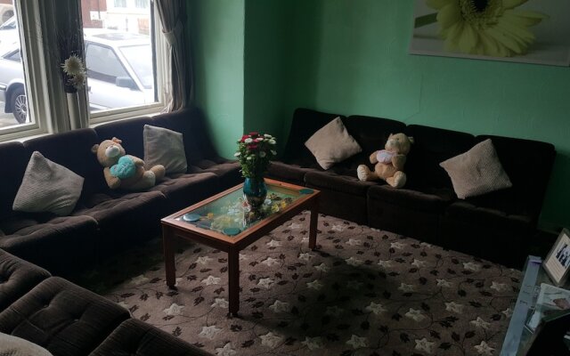 Gracelands Guest House