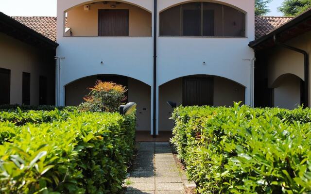 The Three Moons Apartment