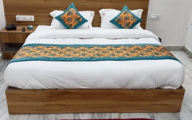 Hotel The Param Continental