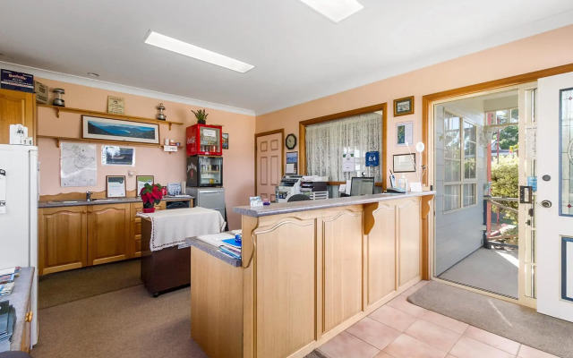 Swansea Cottages & Lodge Suites