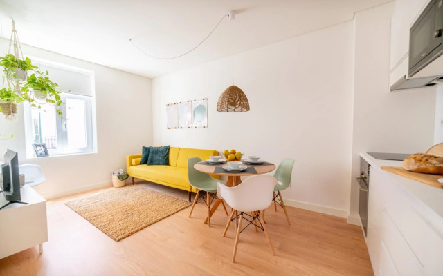 Monsanto Hill House - NO. 565 1D