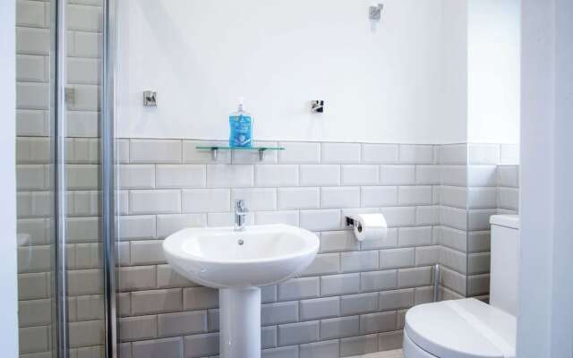 Springfield Lodge - 3 Bedroom Home - Princes Gate