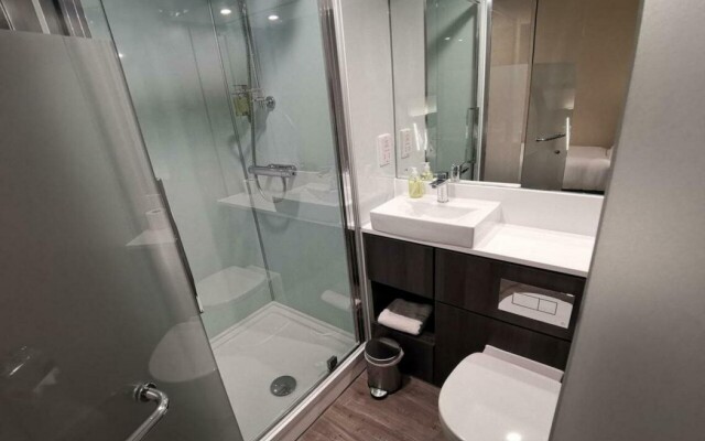 easyHotel Cardiff City Centre