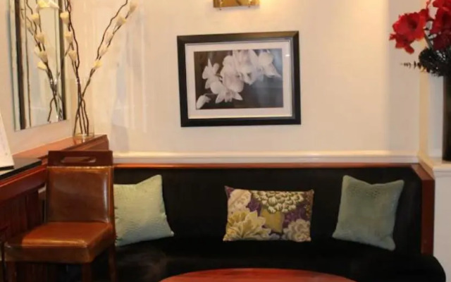 The Hinton Firs Hotel