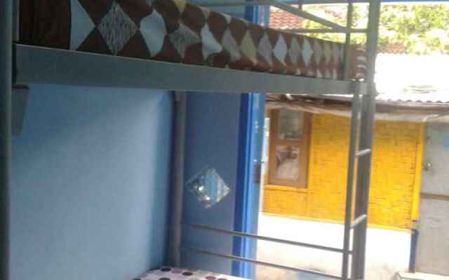 Jogja Backpacker Home - Dormitory Room - PER BED