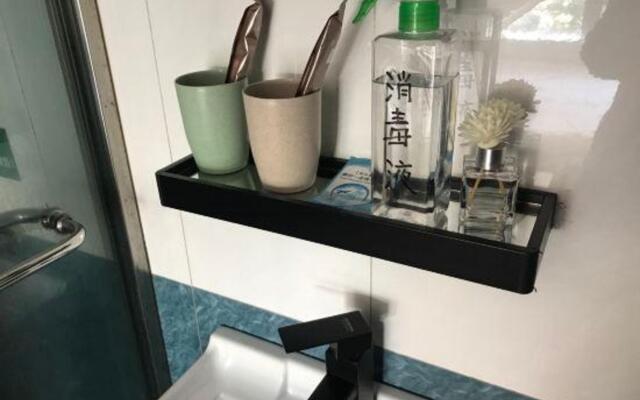 Weibo Inn