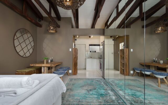 Sandringham 50 - Adults Only