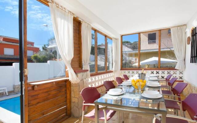 104665 -  Villa in Lloret de Mar