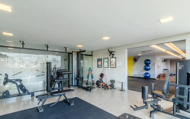 1BR Apt w/ Pool 650m From Beach Pdn0113