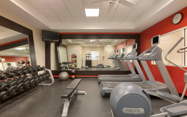 Hilton Garden Inn Fairfax