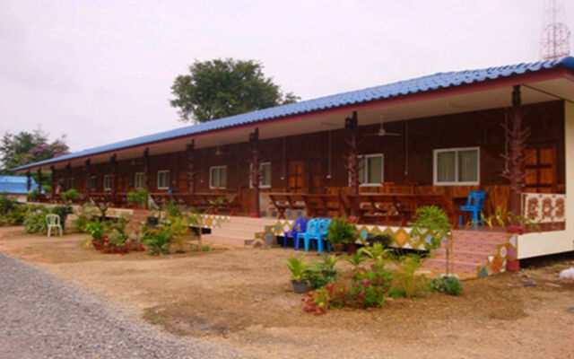 B and B Hut Chaolao Beach