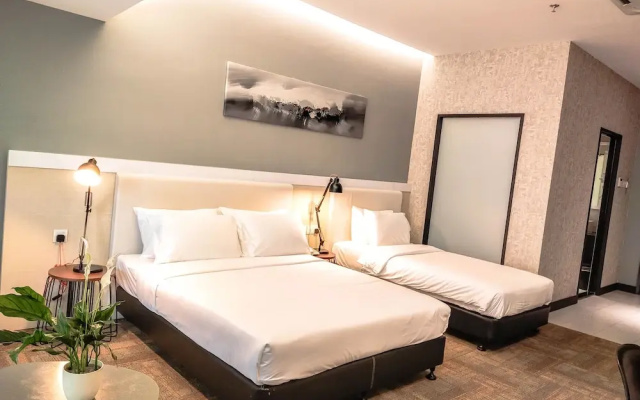 Fives Hotel DNP