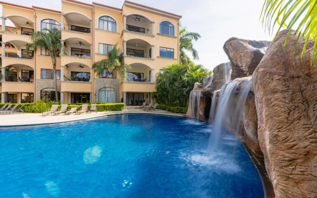 Sunrise 43 - 2 Bedroom Ocean View Condo