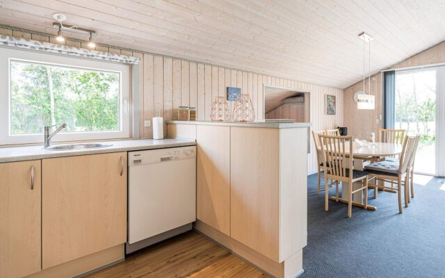 4 Person Holiday Home in Hemmet